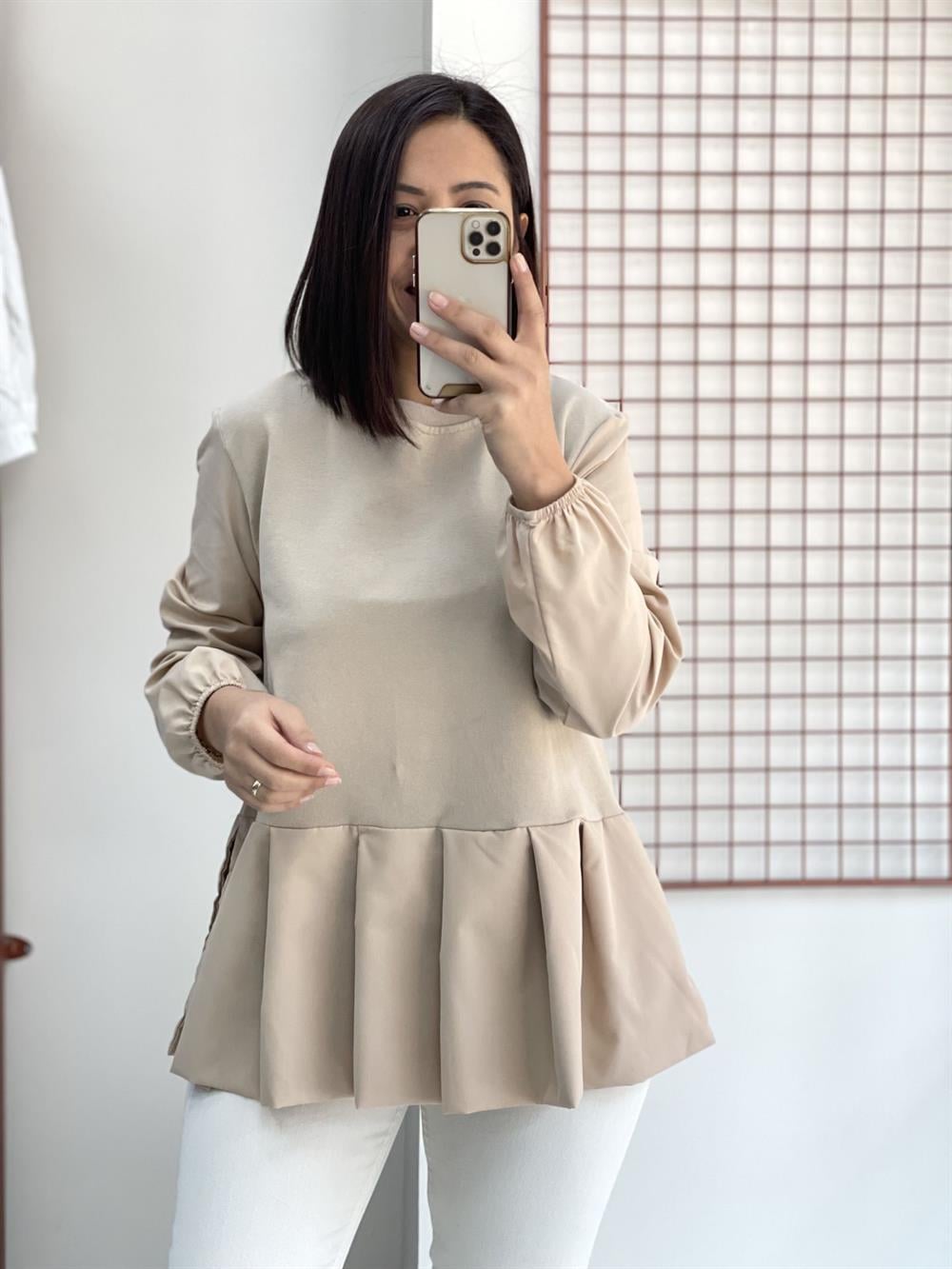 Bej Kol Uçları Lastikli Poplin Kumaş Detaylı Sweat