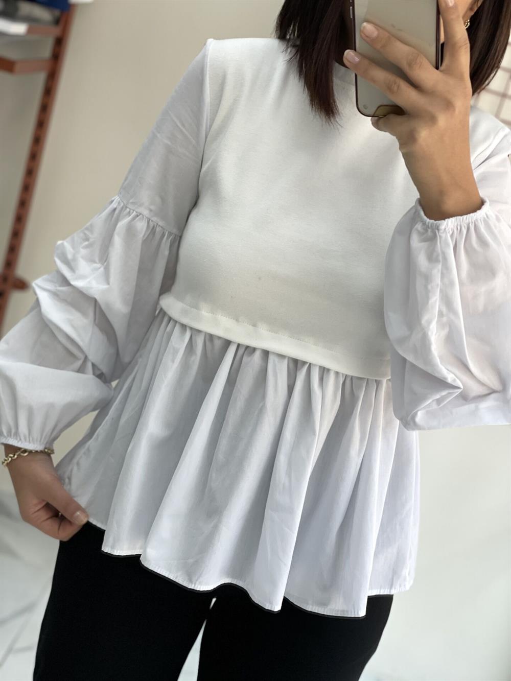 Beyaz Kol Detaylı Poplin Kumaş Tasarım Sweatshirt