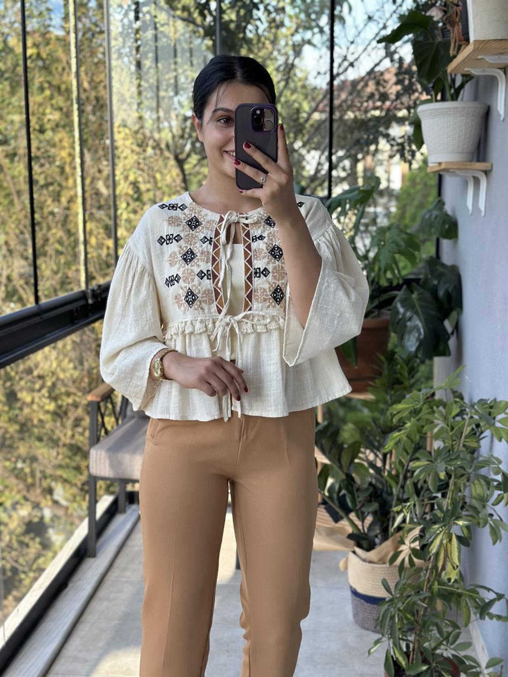 Nakışlı Keten Hırka