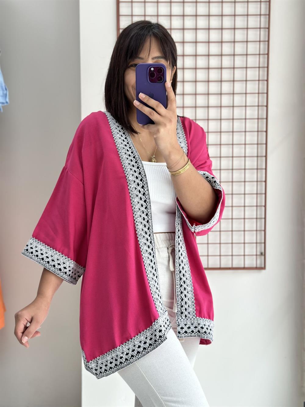 Pembe Keten Nakışlı Kimono