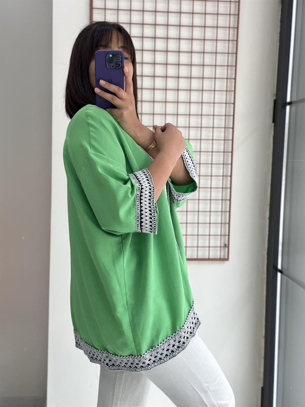 Yeşil Keten Nakışlı Kimono