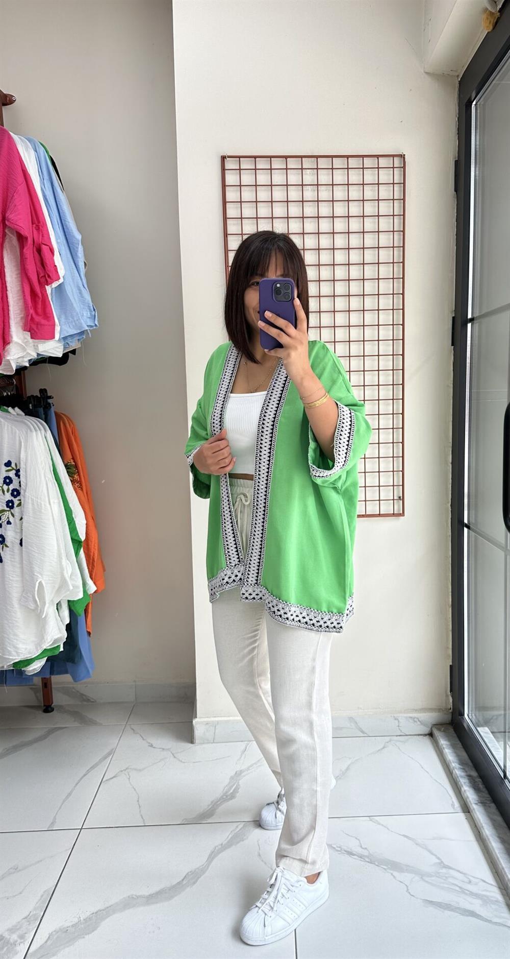 Yeşil Keten Nakışlı Kimono