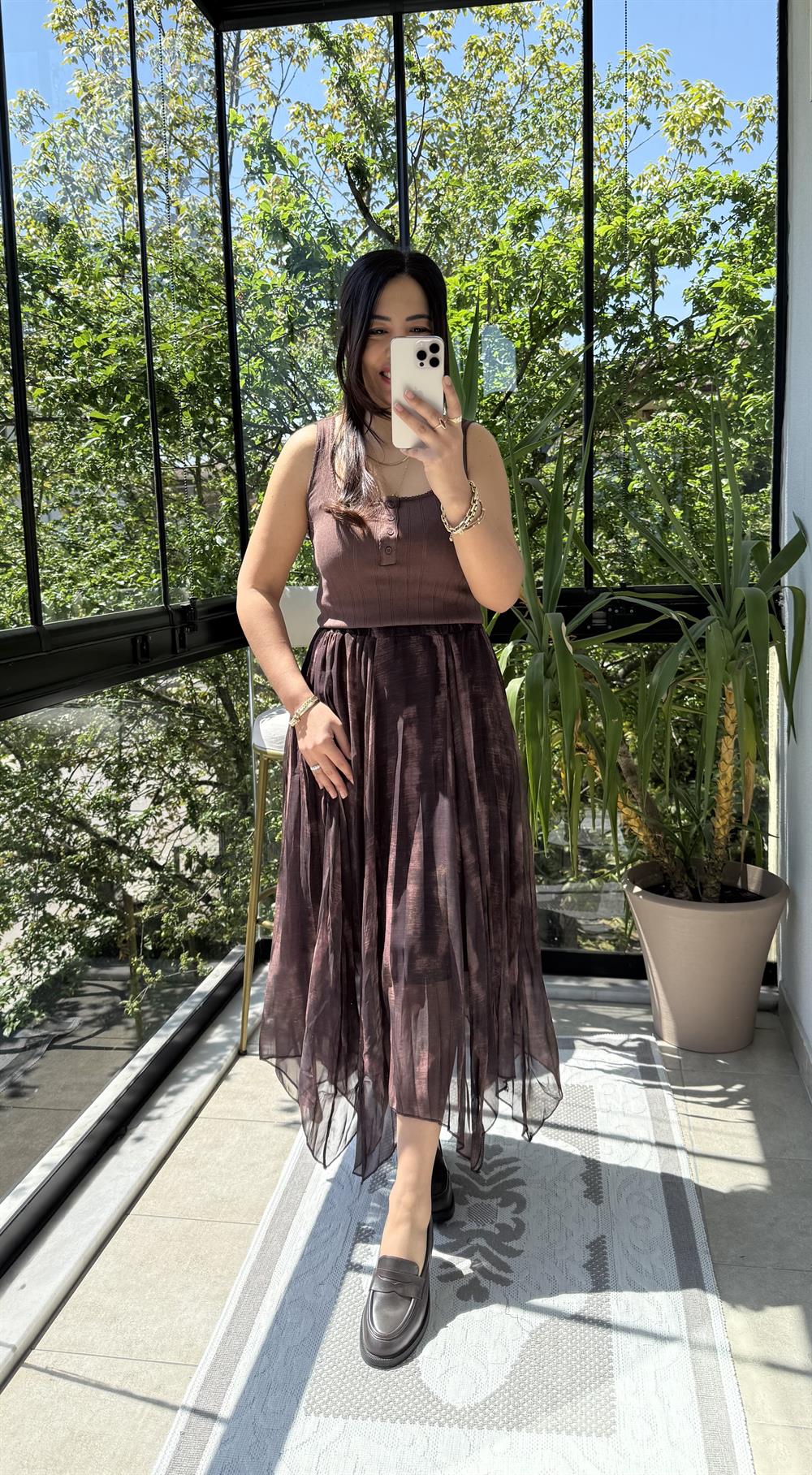 Batik Desen Asimetrik Etek Kahve