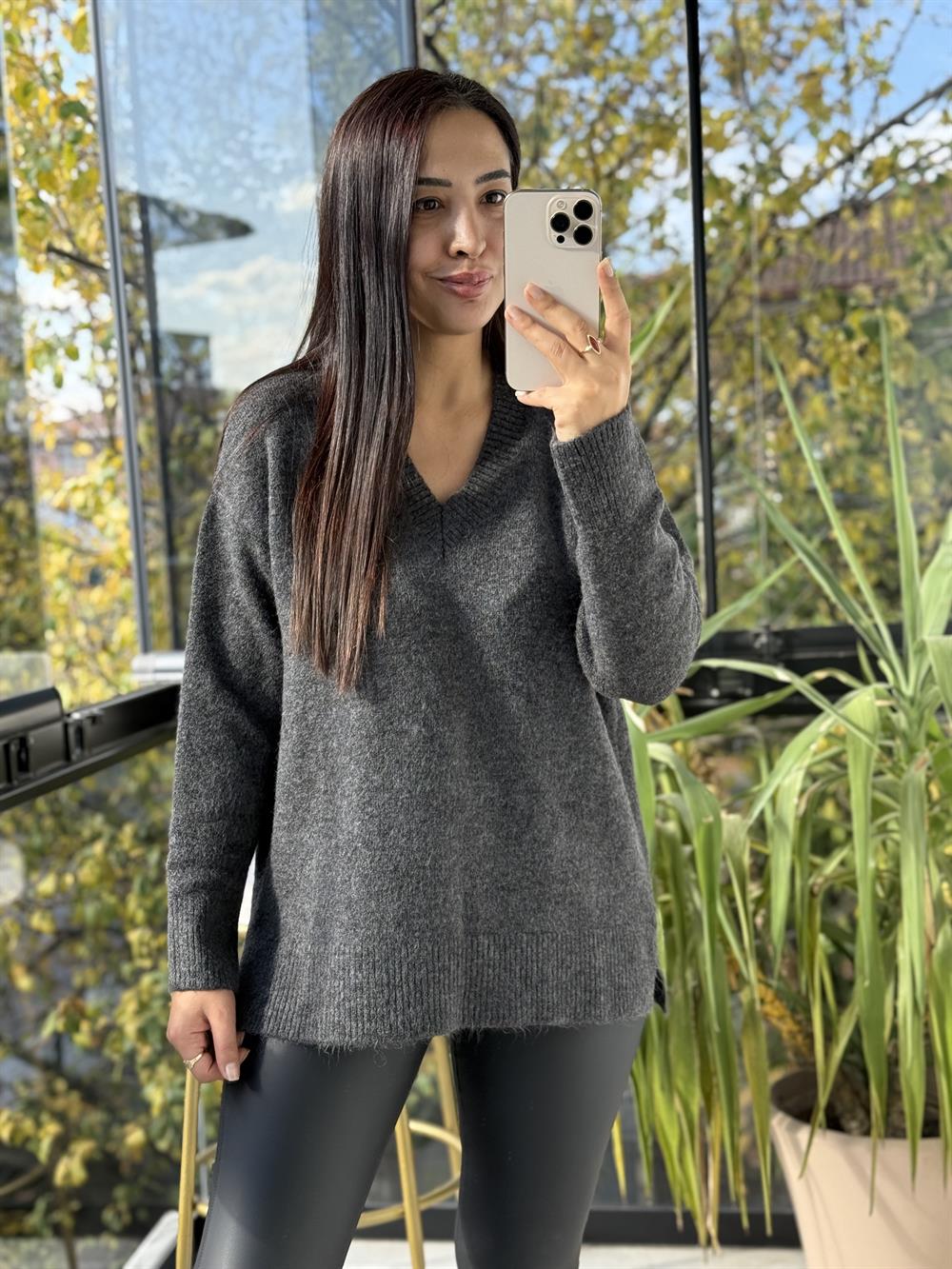 V Yaka Basic Kazak Antrasit