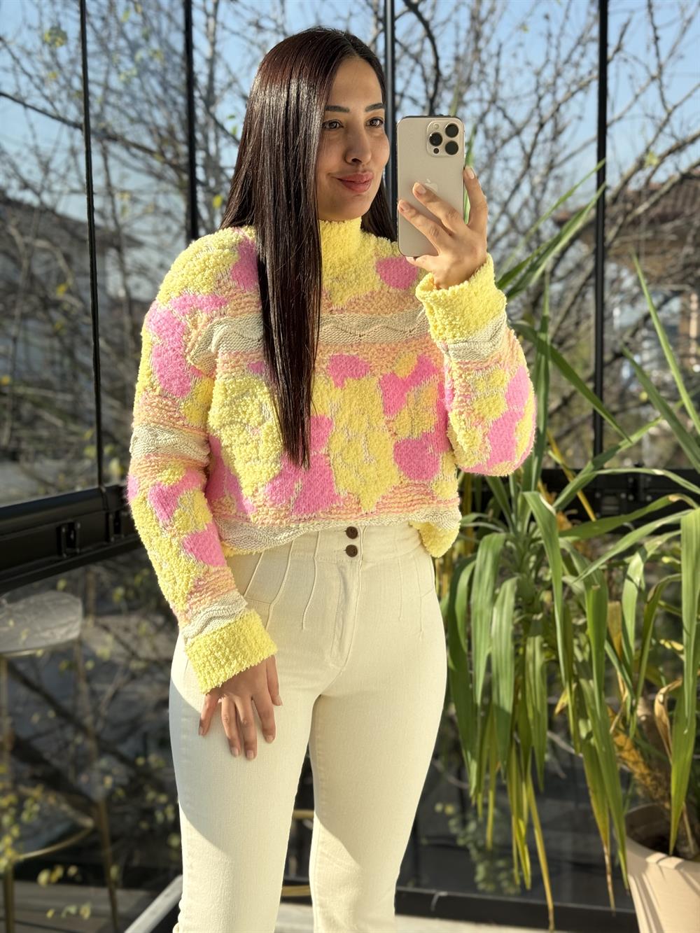 Triko Halı Örgü Kazak Sarı