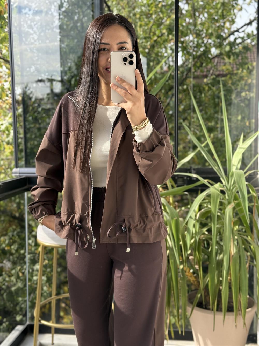 Paraşüt Detaylı Takım Kahve