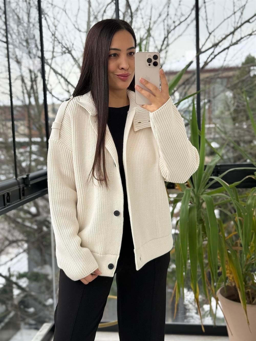 Düğmeli Selanik Örgü Ceket Hırka Krem