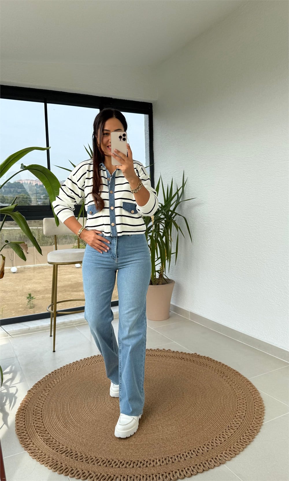 Denim Yaka Ve Cep Detaylı Hırka Beyaz