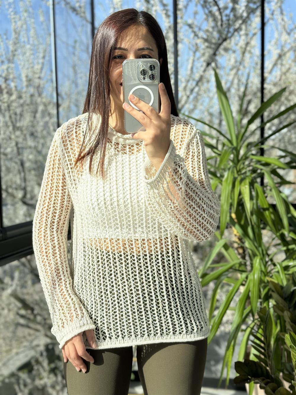 Ajurlu Transparan Kazak Ekru