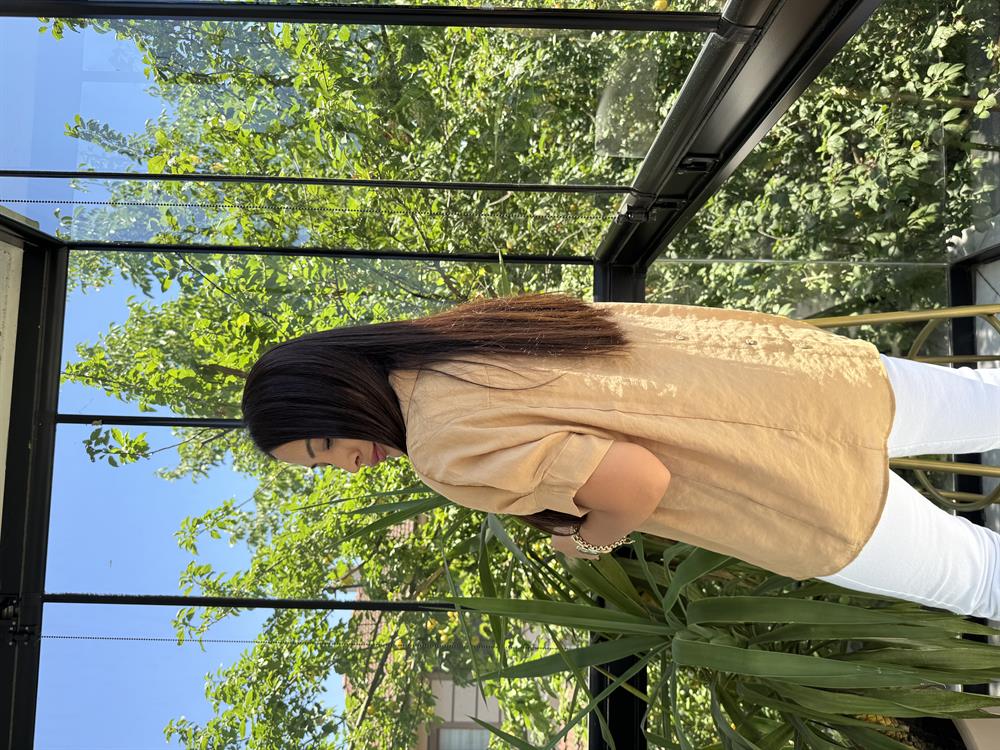 Arkası Düğmeli Gömlek Bej