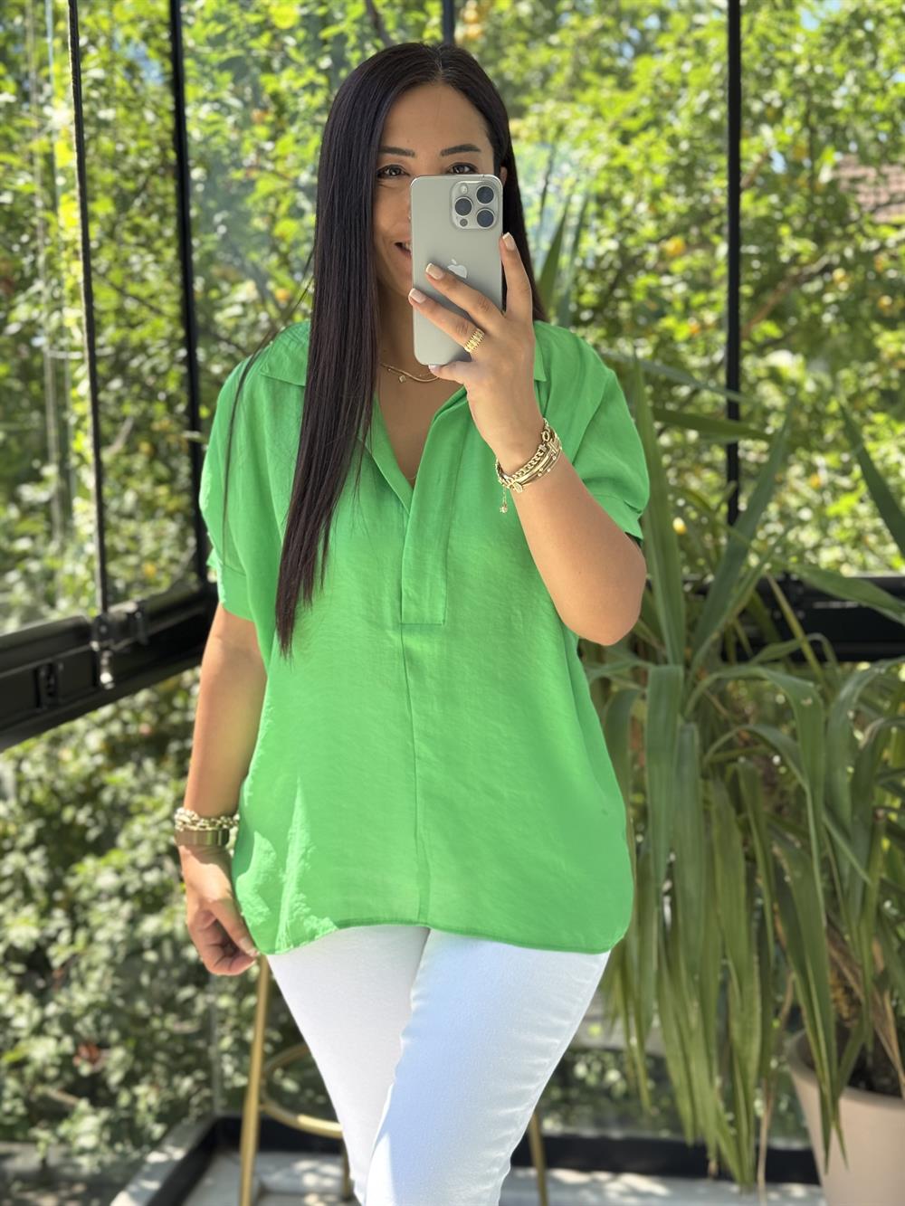 Arkası Düğmeli Gömlek Yeşil