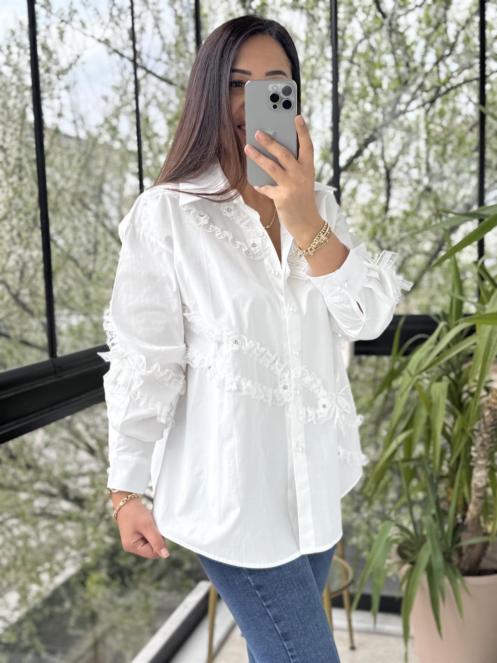 Asimetrik Güpürlü Taşlı Gömlek Beyaz