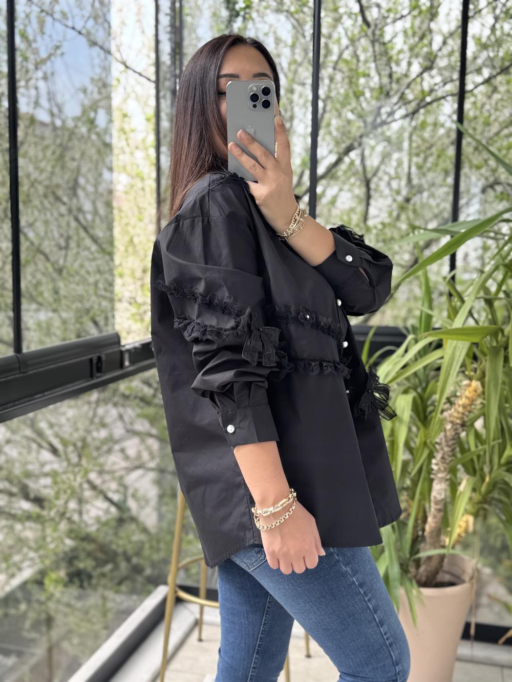 Asimetrik Güpürlü Taşlı Gömlek Siyah