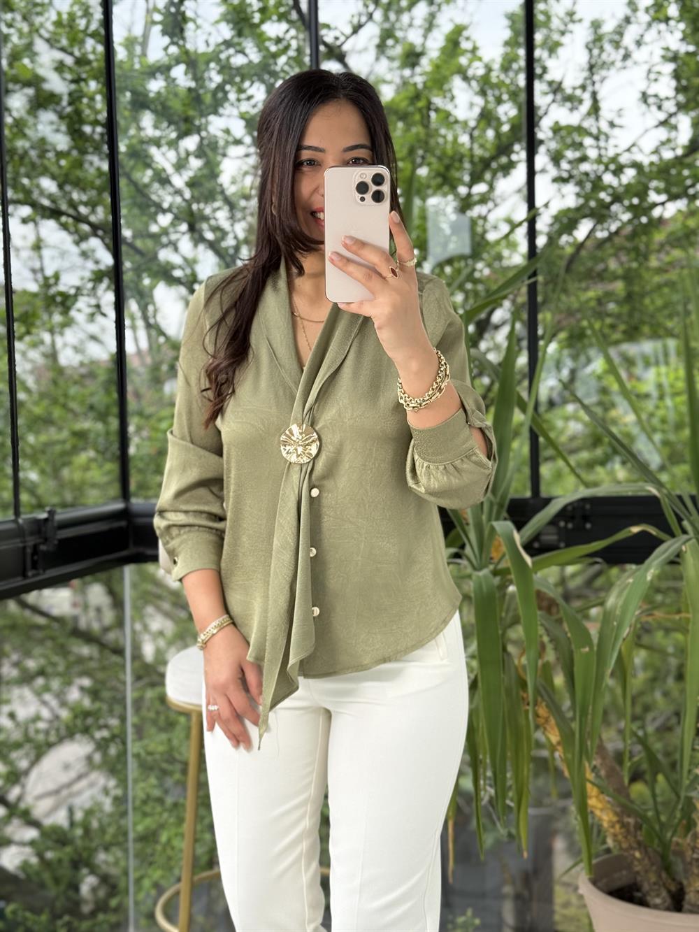 Bağlamalı Tokalı Yaka Detaylı Jakarlı Bluz Haki Yeşili