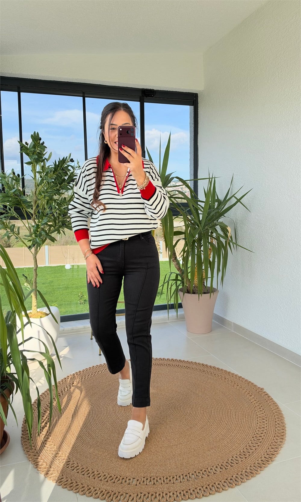 Polo Yaka Çizgili Renk Detaylı Sweatshirt Kırmızı