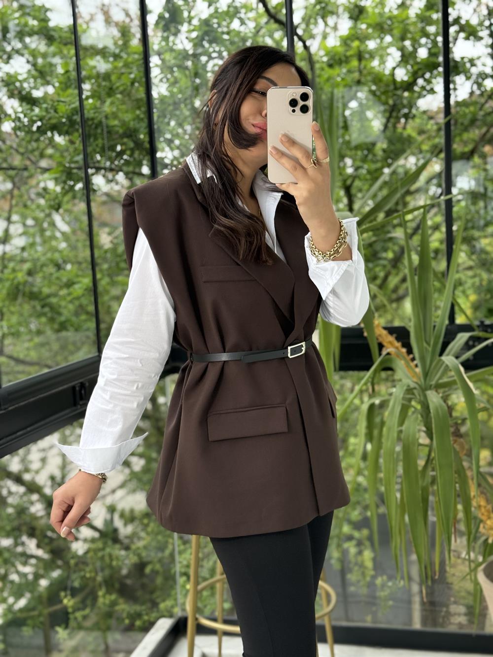 Vatkalı Kemerli Yelek Kahve