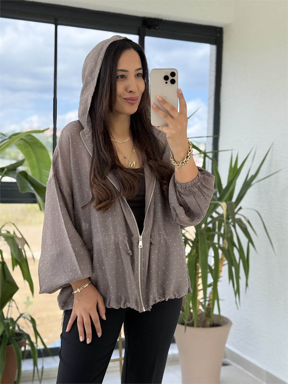 Taşlı Ve Beli Büzgülü Ceket Vizon