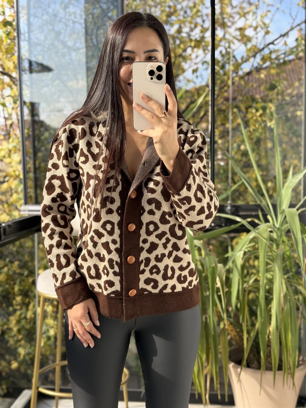 Geniş Patlı Leopar Hırka Bej