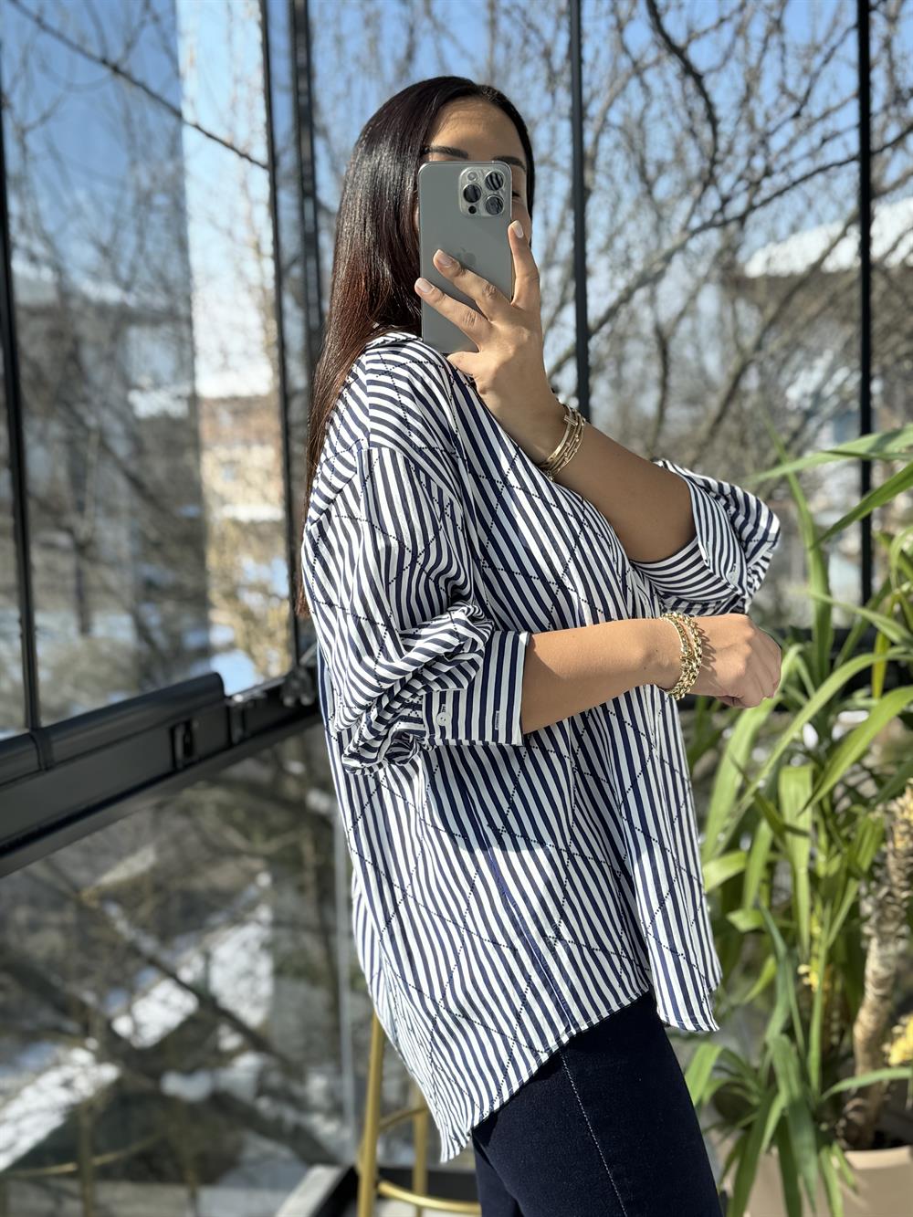 Baklava Taşlı Çizgili Oversize Gömlek Lacivert