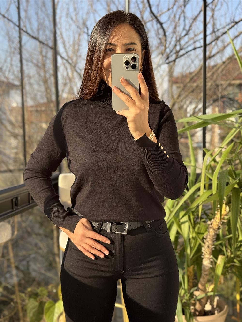 Balıkçı Yaka Manşetli Çıtçıtlı Kazak Siyah