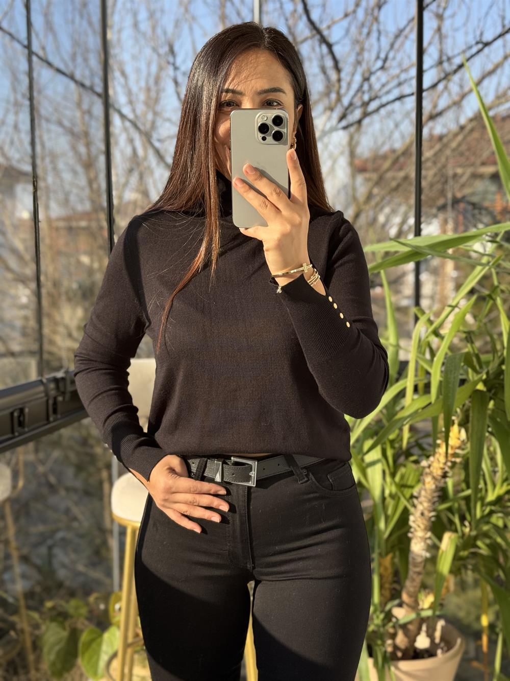 Balıkçı Yaka Manşetli Çıtçıtlı Kazak Siyah