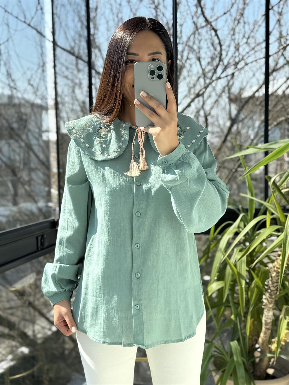 Bebe Yaka Nakışlı Gömlek Yeşil