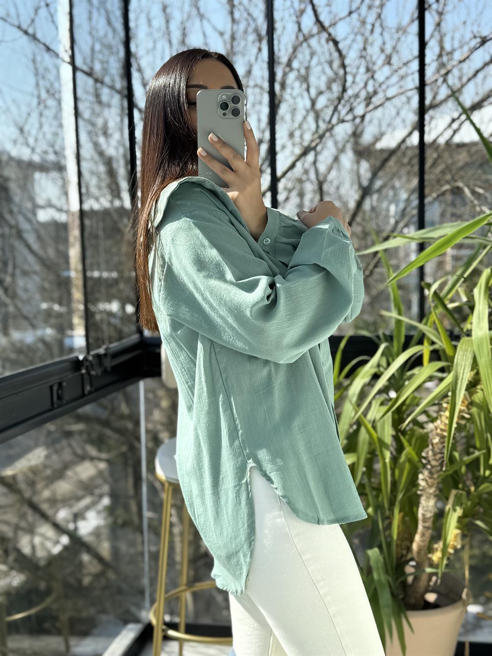 Bebe Yaka Nakışlı Gömlek Yeşil