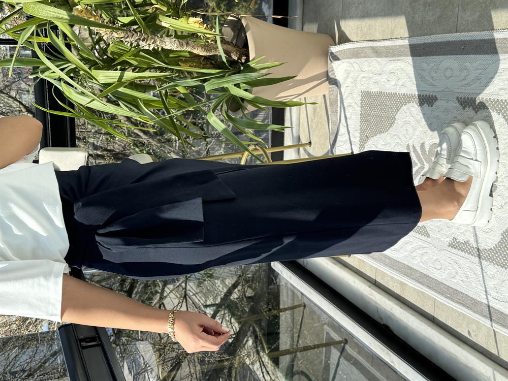 Beli Bağlamalı Etek lacivert