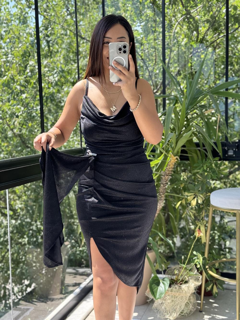 Beli Broşlu Kolsuz Araboy Abiye Siyah