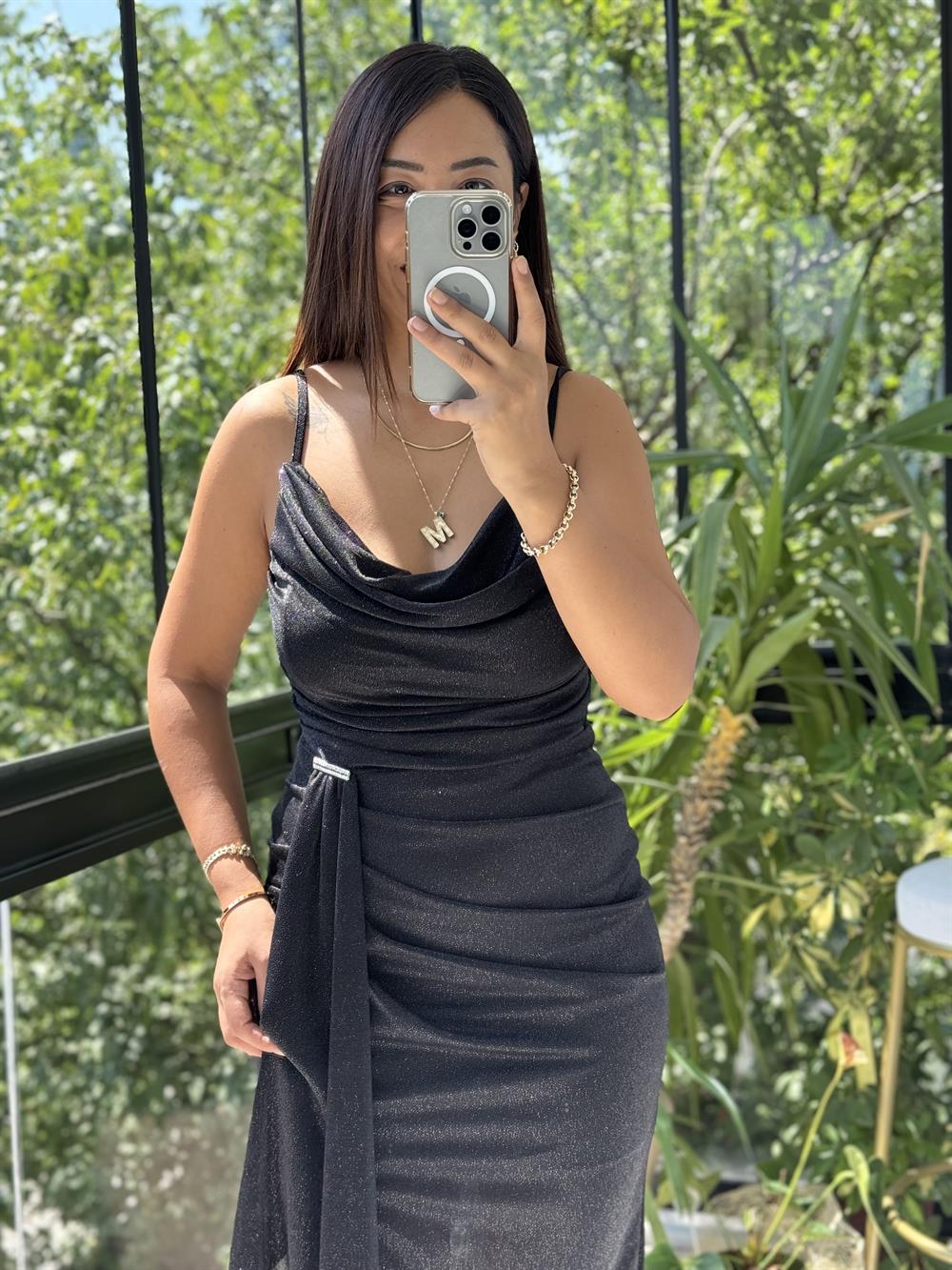 Beli Broşlu Kolsuz Araboy Abiye Siyah