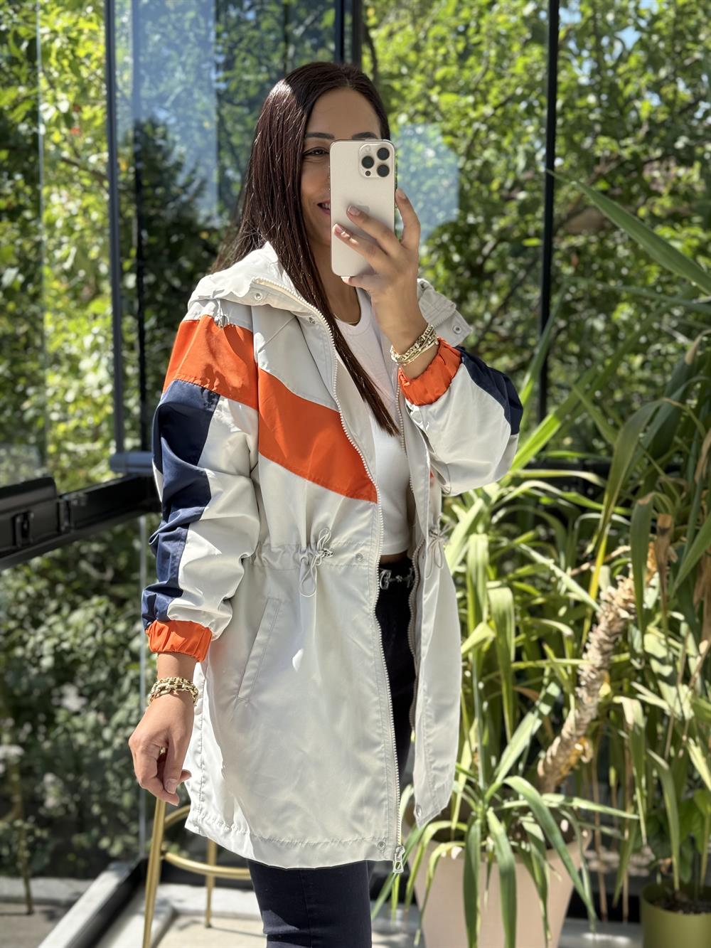 Renk Blok Beli Büzgülü Yağmurluk Taş