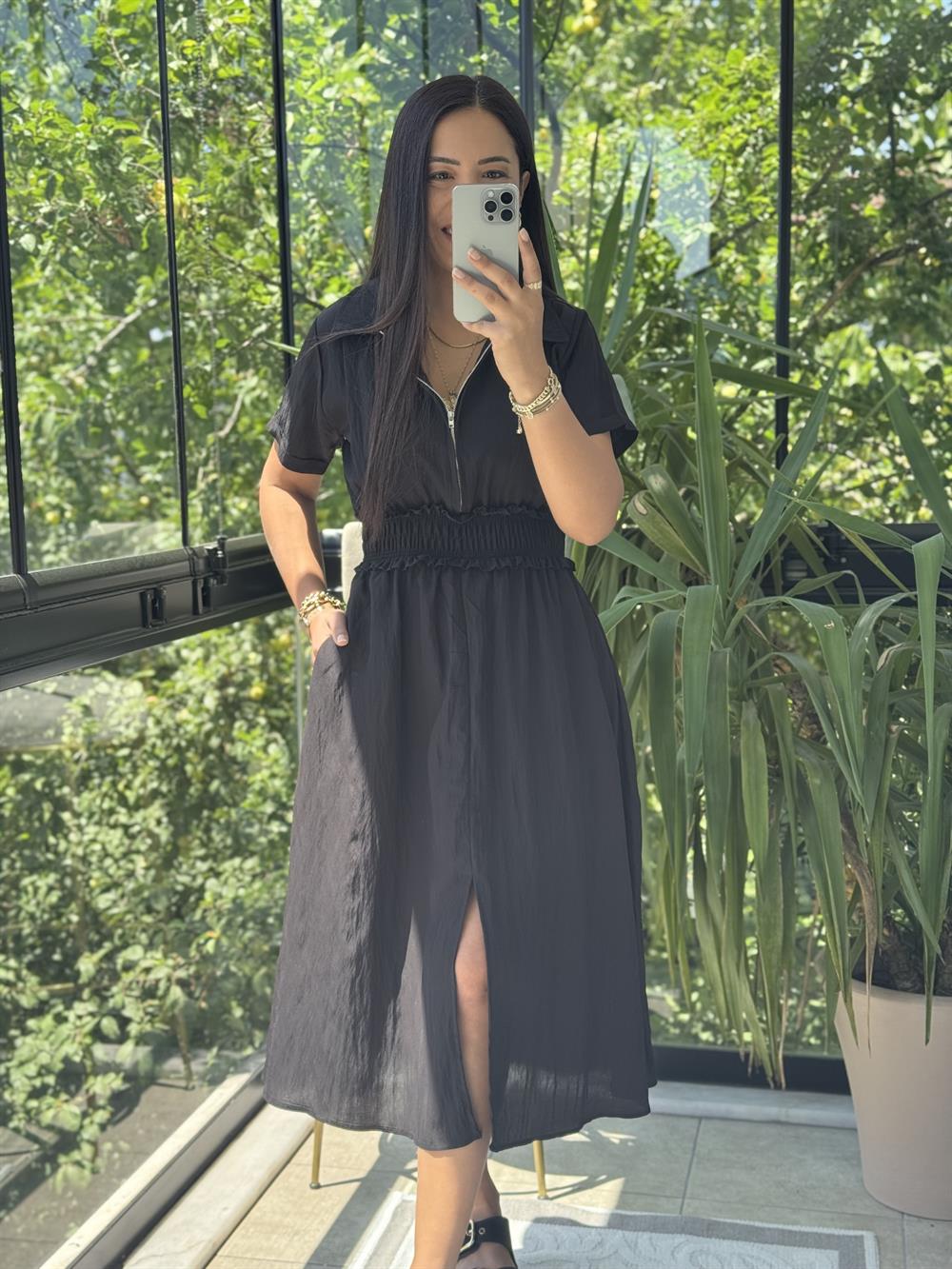 Beli Gipeli ve Fermuarlı İpeksi Elbise Siyah