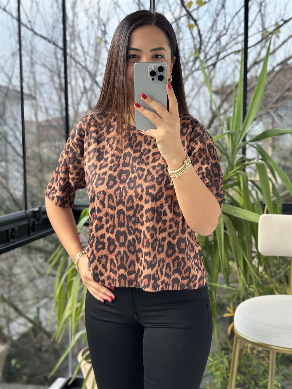 Bisiklet Yaka Leopar Baskılı Bluz Camel