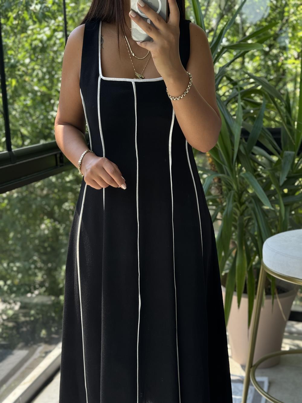 Biyeli Keten Elbise Siyah