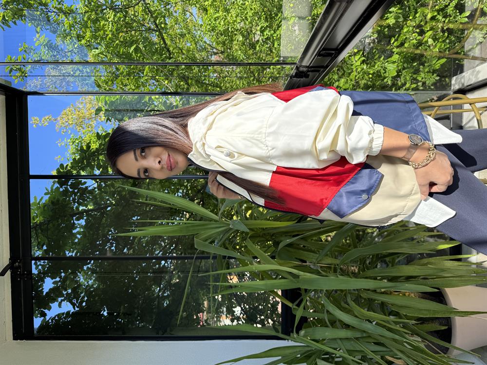 Block Renkli Yağmurluk Beyaz