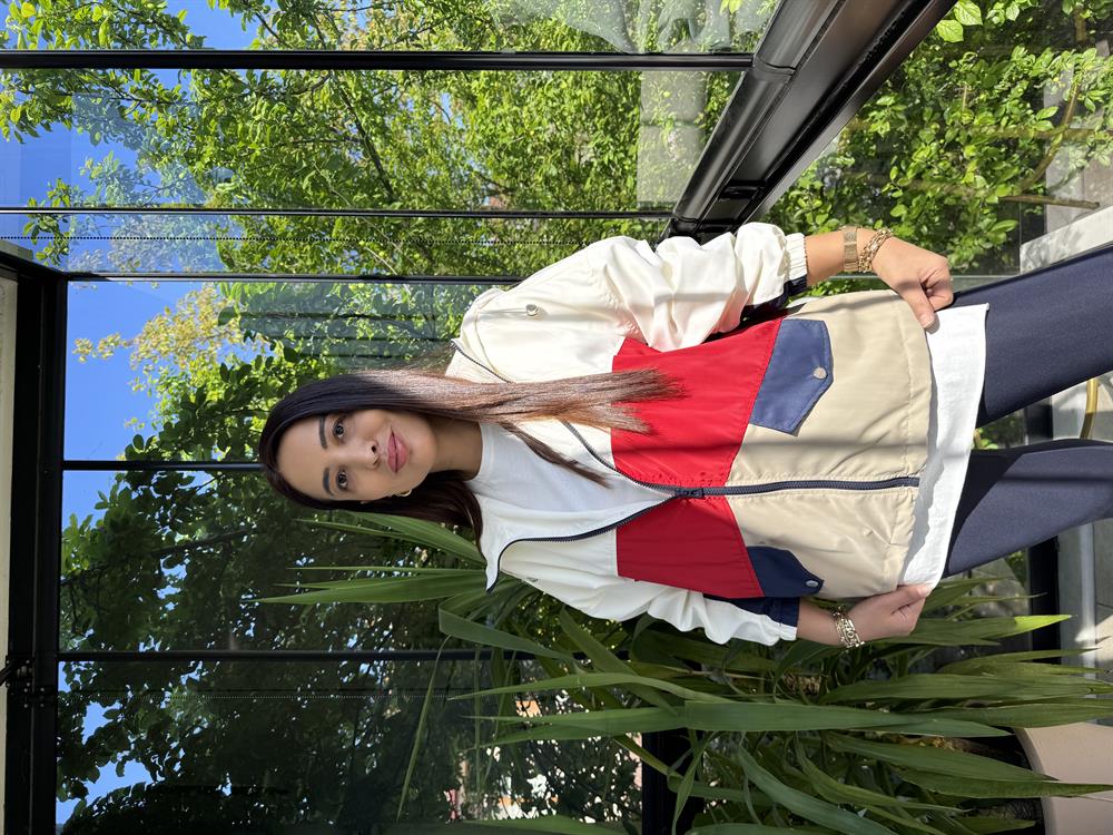 Block Renkli Yağmurluk Beyaz