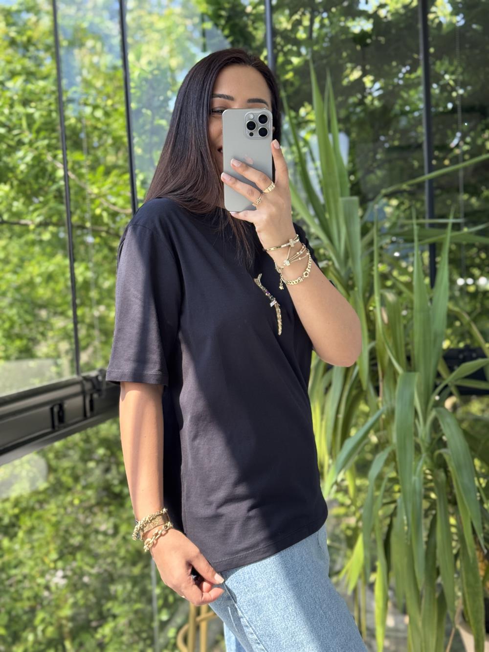 Bymn Kuş Detaylı Taşlı Tişört Siyah