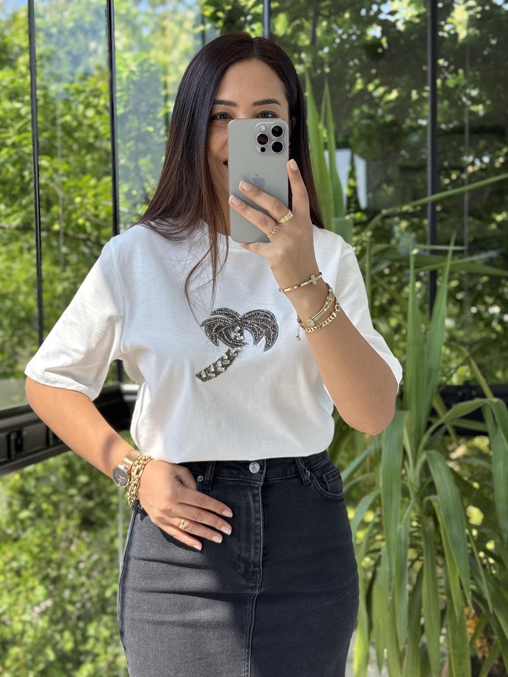 Bymn Palmiye Detaylı Taşlı Tişört Beyaz