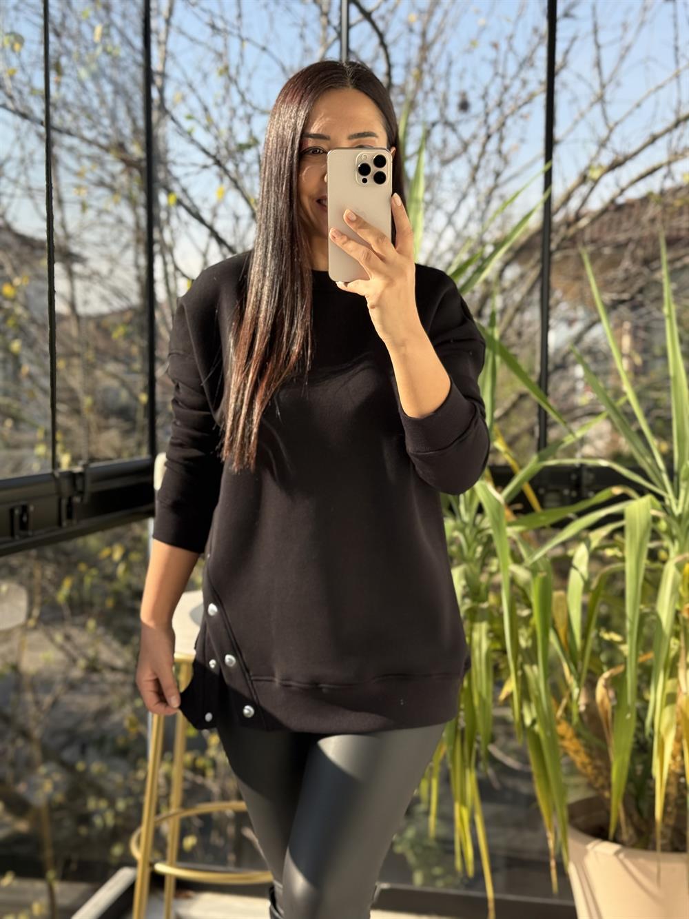 Yanı Çıtçıtlı Sweatshirt Siyah