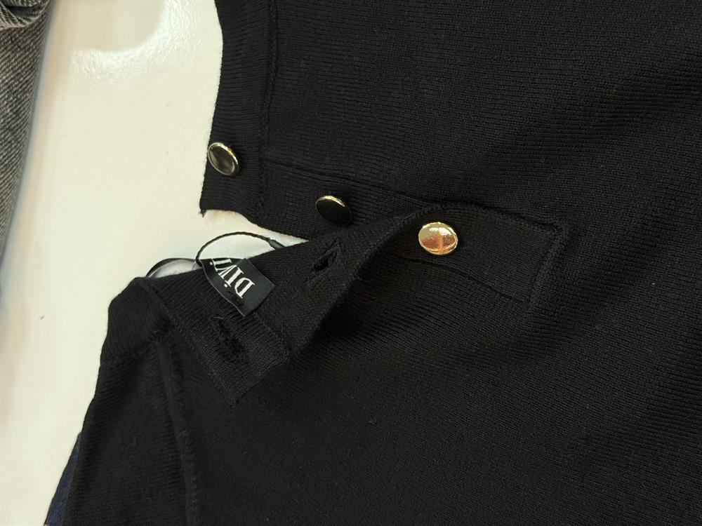 Dilvin Bisiklet Yaka Triko Siyah (Arkası Düğmeli)