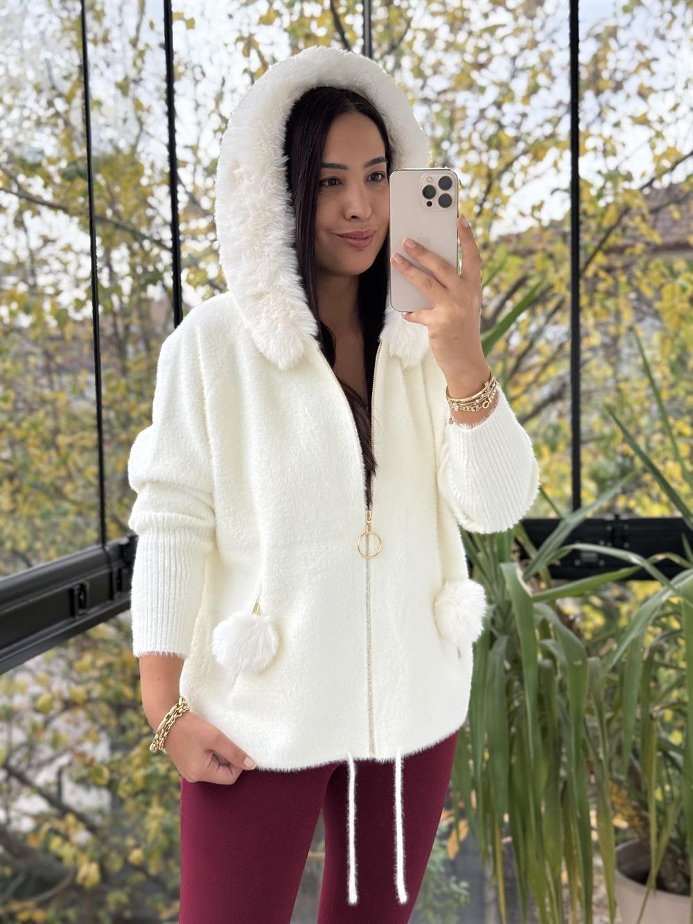 İthal Ponponlu Angora Hırka Ekru