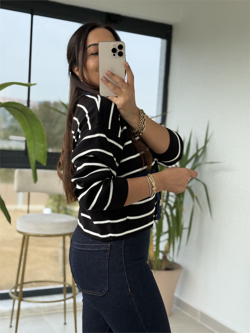 Denim Yaka Ve Cep Detaylı Hırka Siyah