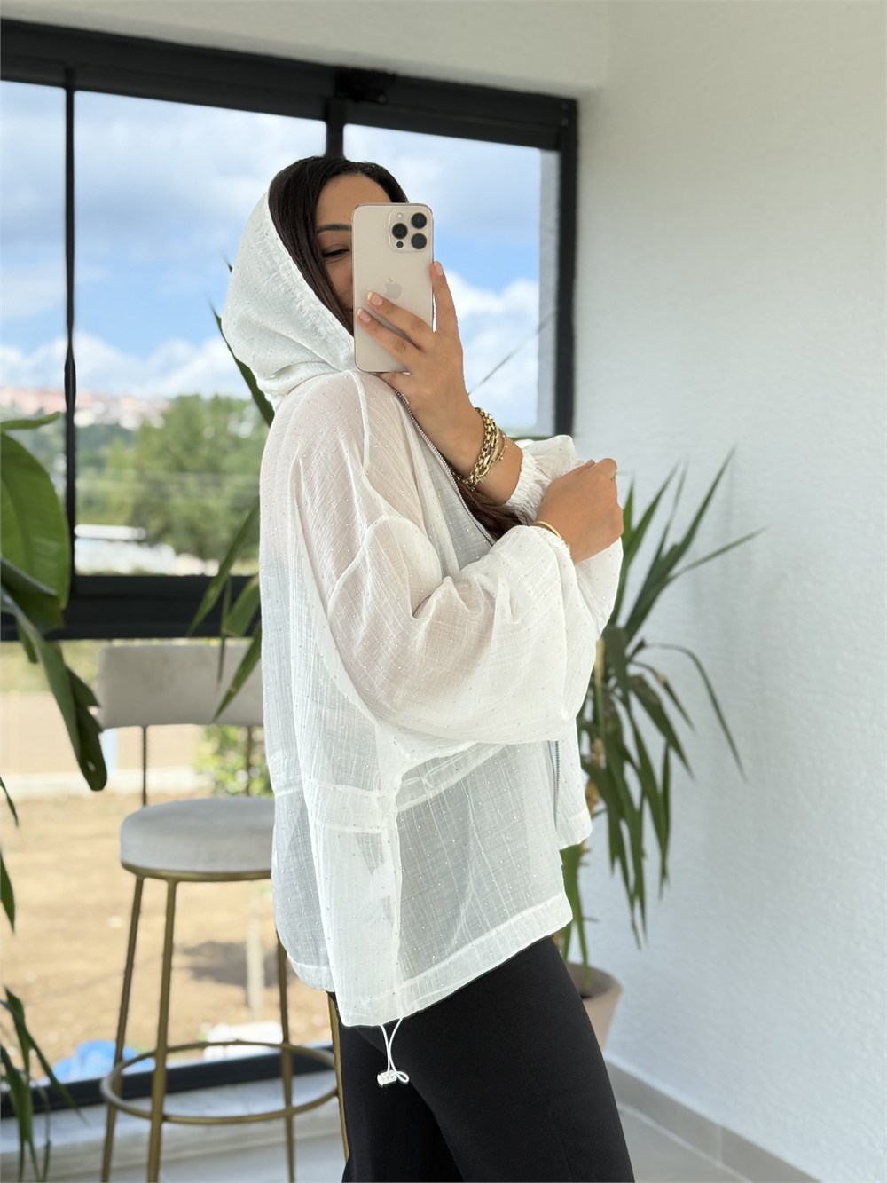 Taşlı Ve Beli Büzgülü Ceket Beyaz