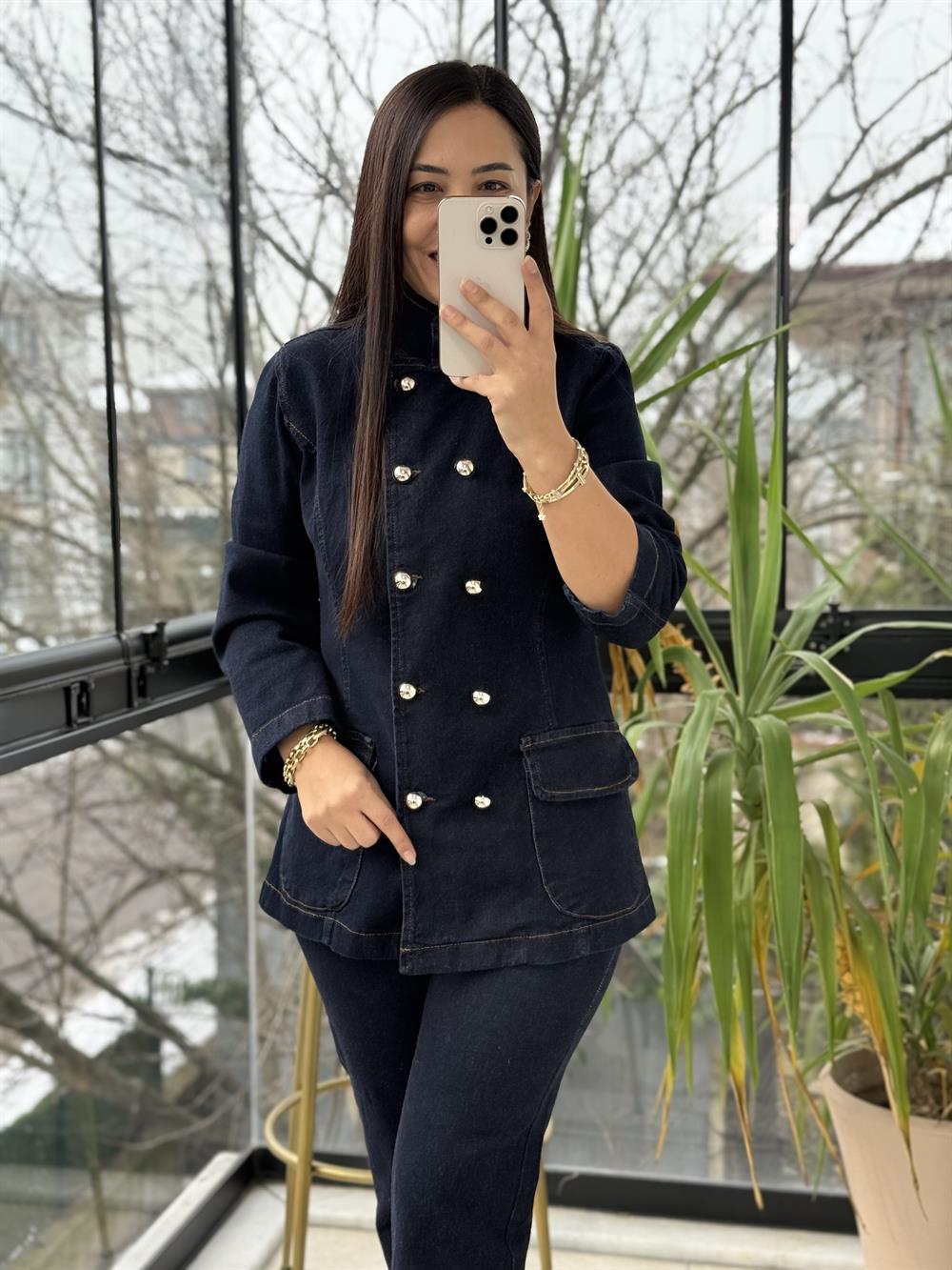 Belden Oturtmalı Düğmeli Gömlek Lacivert