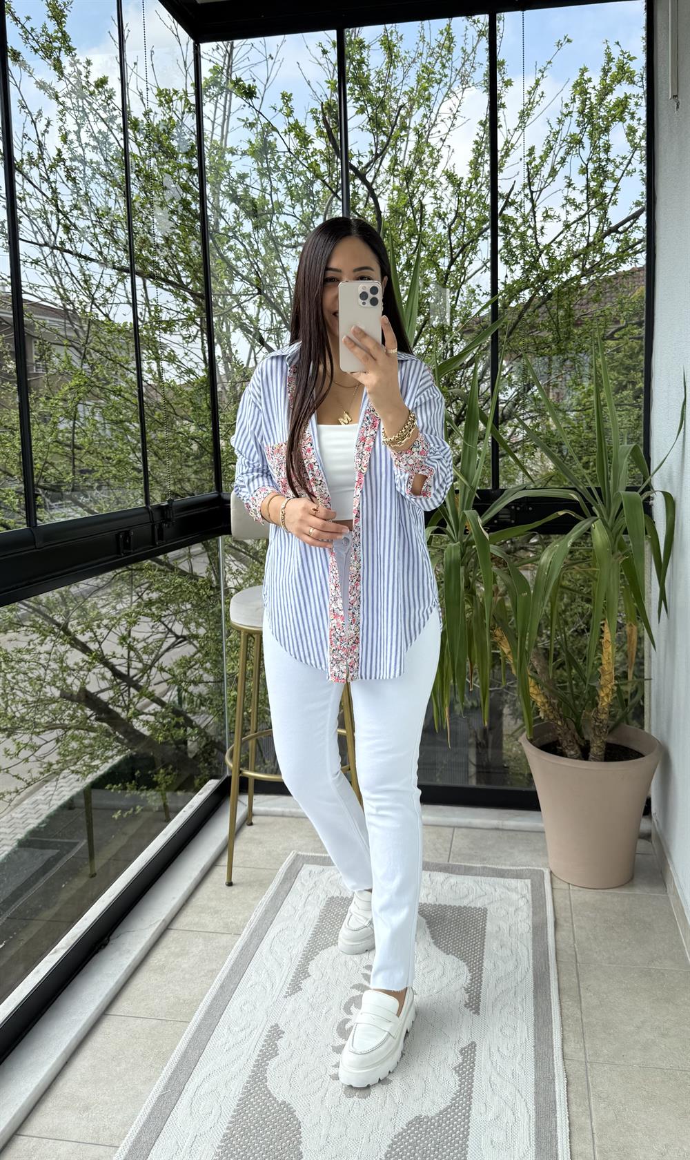 Çiçek Detaylı Çizgili Gömlek Lacivert