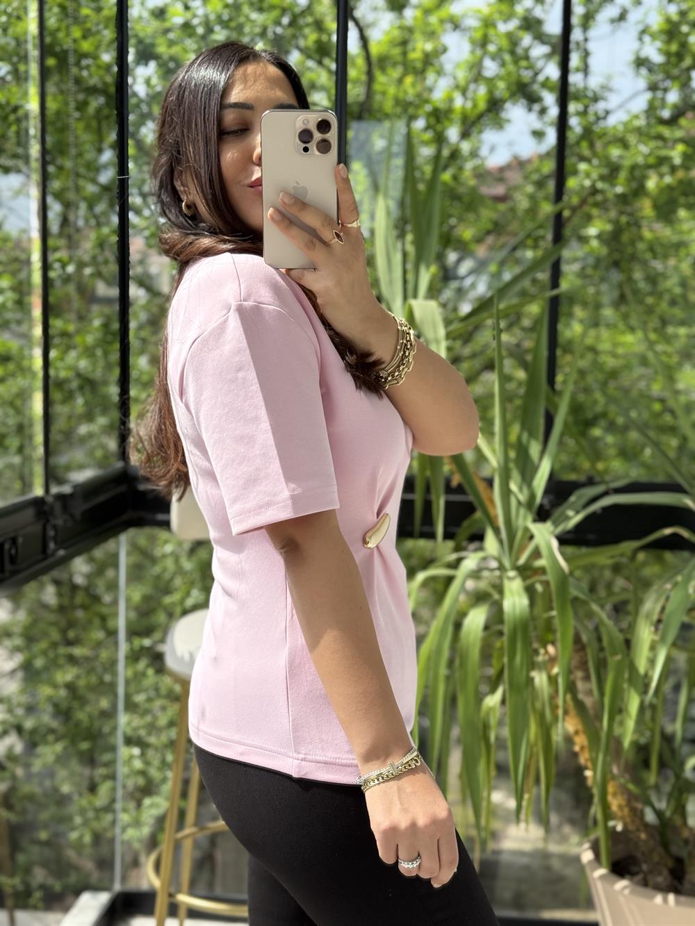 Dilvin Aksesuar Detaylı Kısa Kollu Tişört Pembe