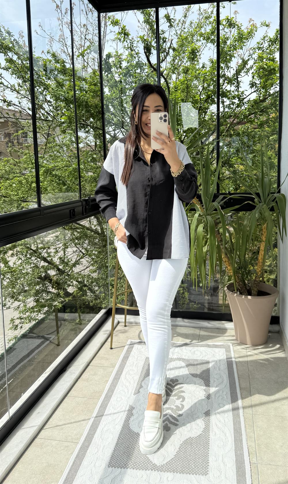 Mix Kumaş Taşlı Gömlek Siyah