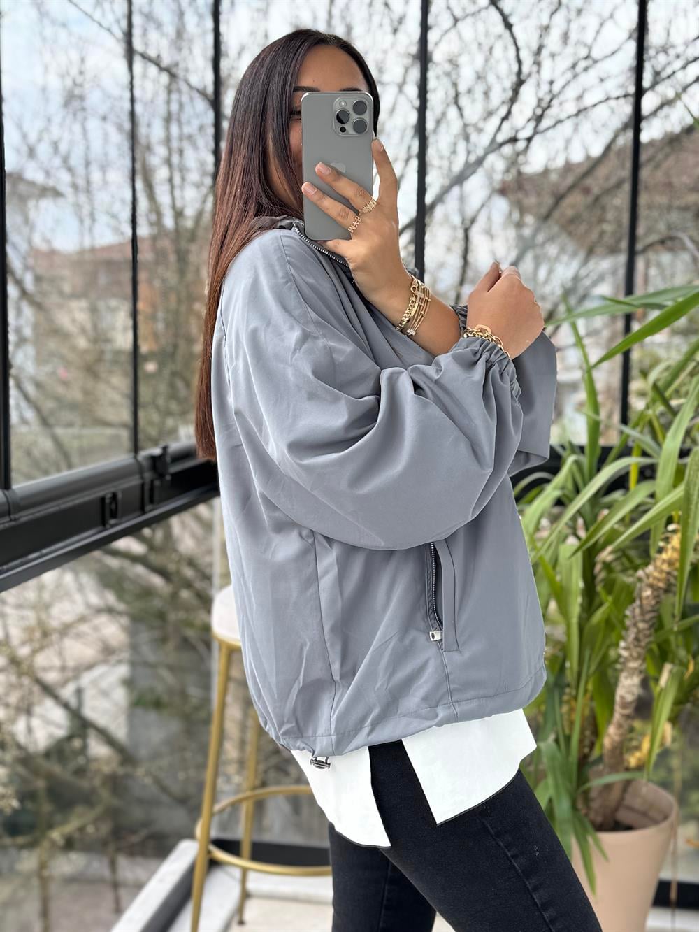 Cepli Çıtçıtlı Tasarım Sweatshirt Gri