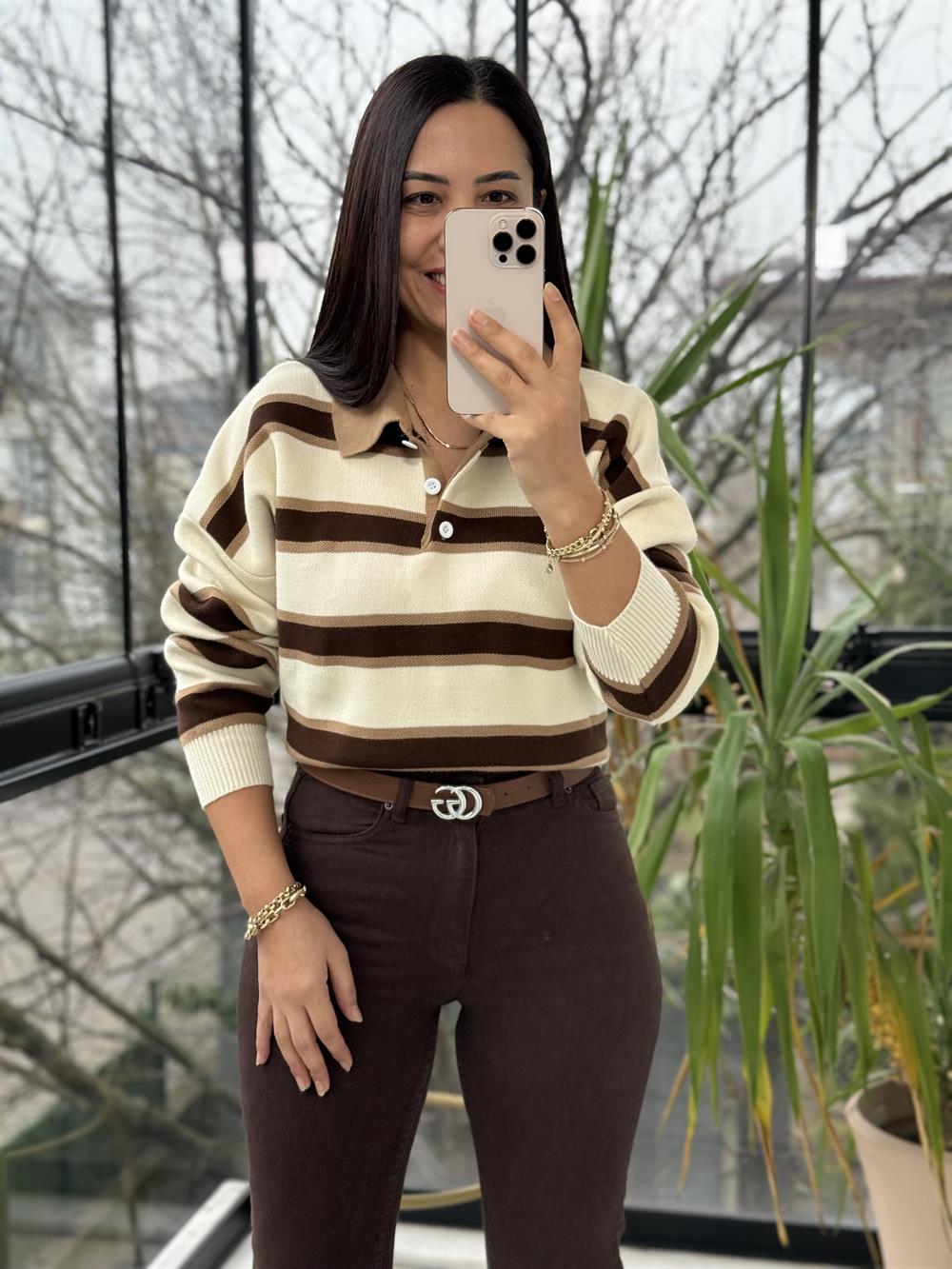 Polo Yaka Çizgili Triko Kazak Krem