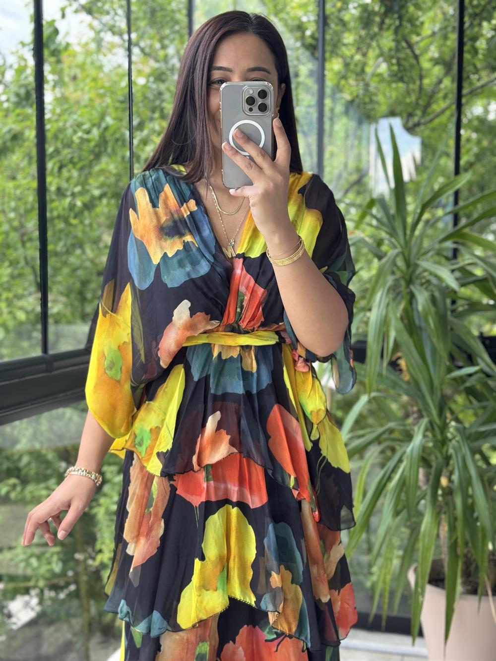 Çiçek Desen Bağlamalı İpek Elbise Siyah